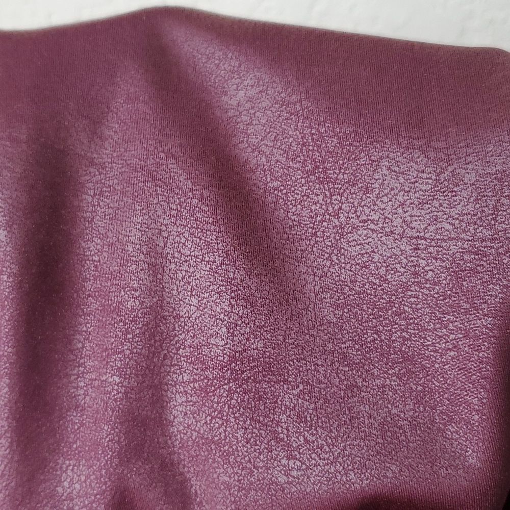 Simply Vera Vera Wang Faux Leather Leggings 2X 3X Maroon High Rise Plus - Picture 5 of 8